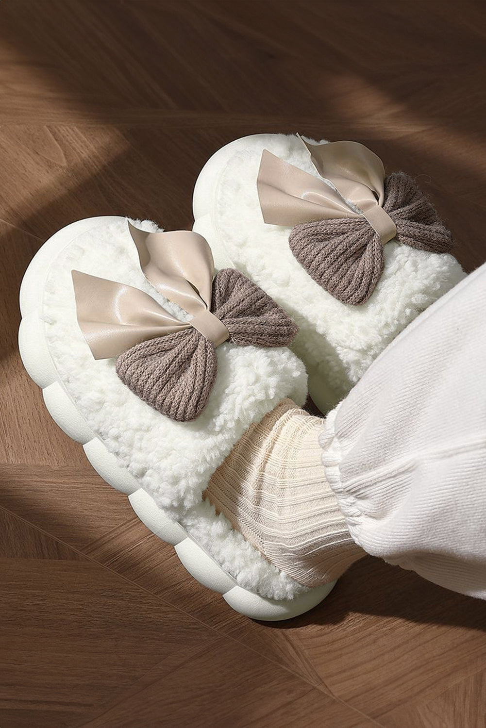 Bowknot Plush Winter Slippers